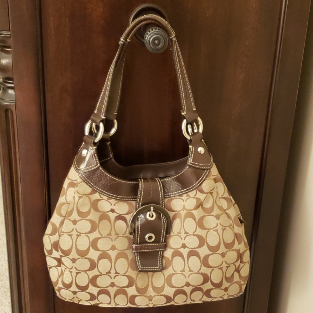 Beautiful coach purse